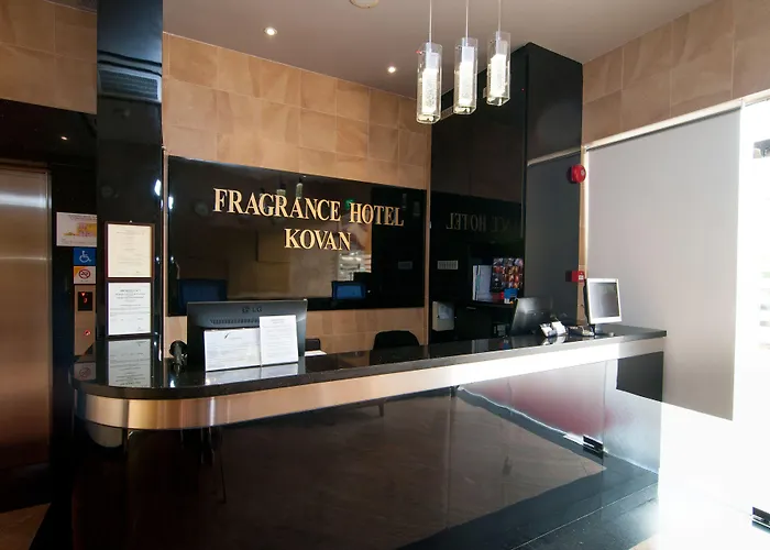 Fragrance Hotel - Kovan