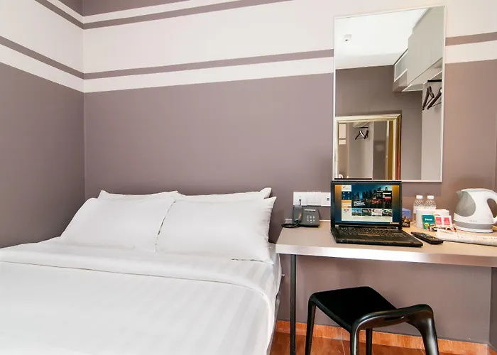 Fragrance Hotel - Kovan
